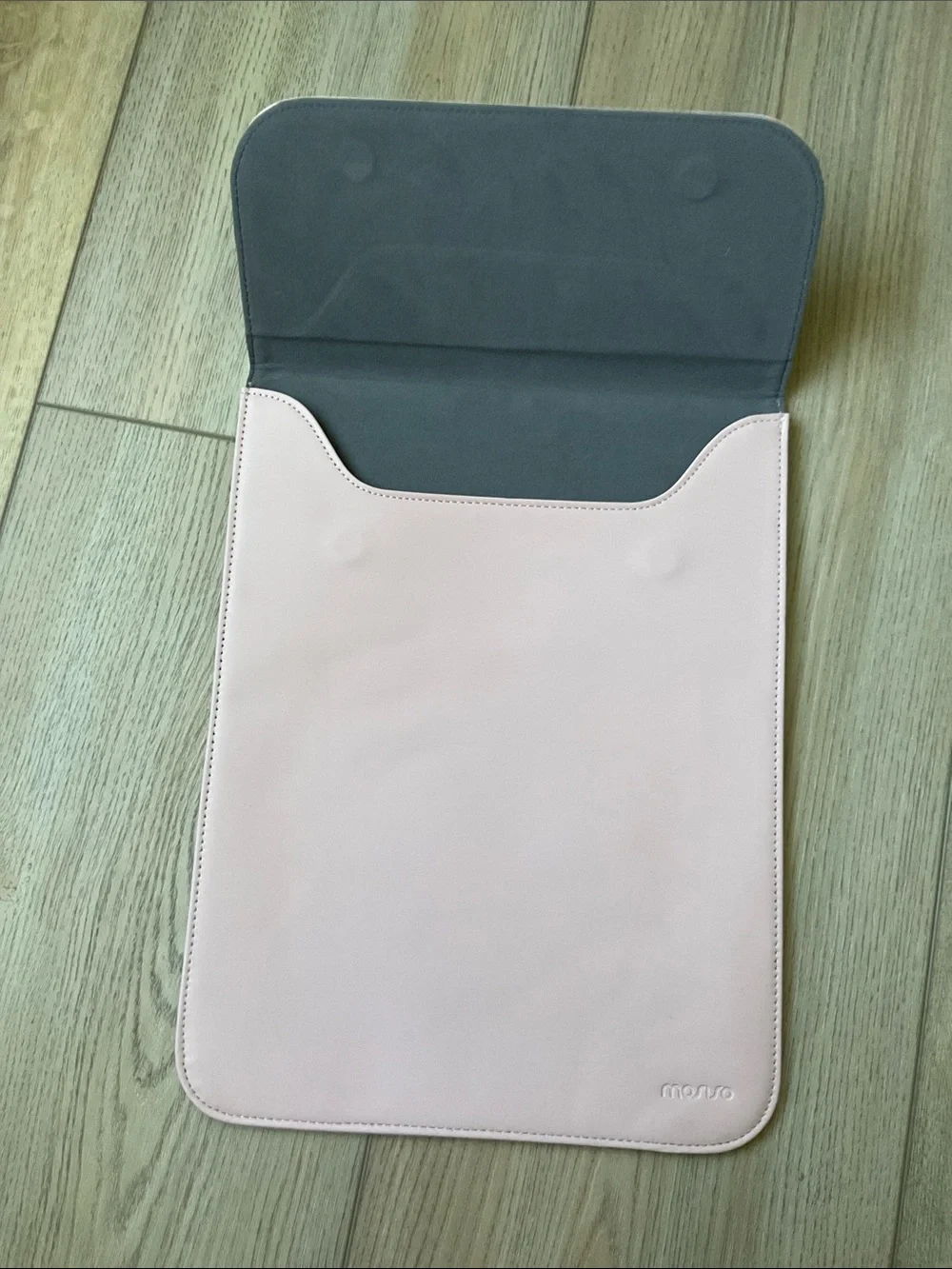 Mosiso 13” Pale Pink Faux Leather Magnetic Close Laptop Sleeve Soft Girl